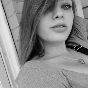 Meet your Posher, Libby